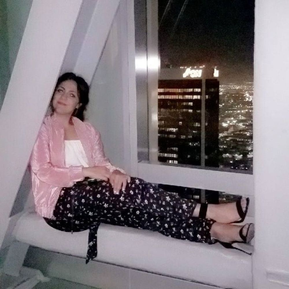 Meet your Posher, Angela